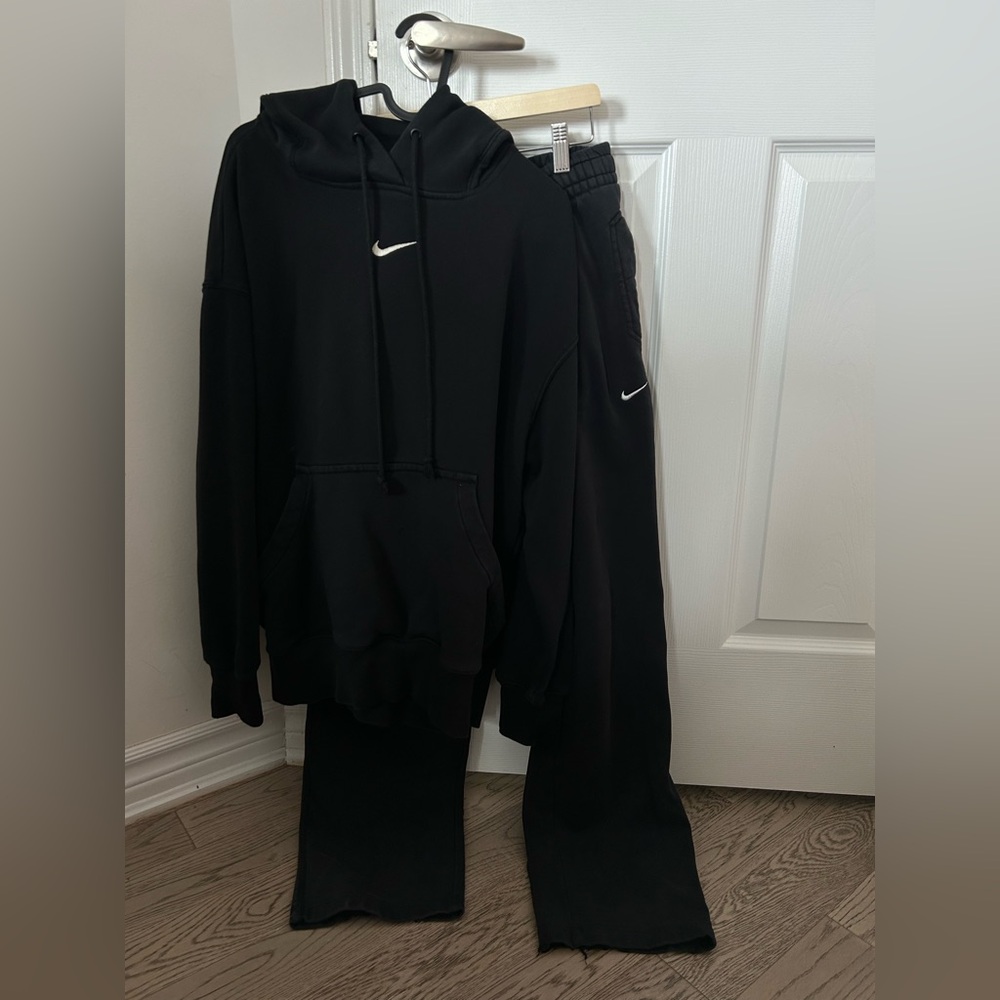 Nike Black sweat set